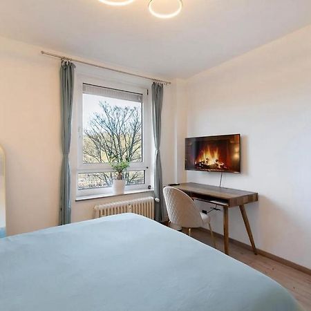 Charmentes Privatzimmer Mit Kueche, Naturgebiet Düsseldorf Exterior foto