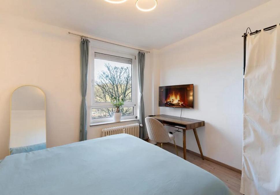 Charmentes Privatzimmer Mit Kueche, Naturgebiet Düsseldorf Exterior foto